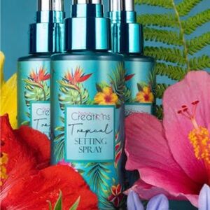 Beauty Creations Tropical Setting Spray - Vibrant Blue